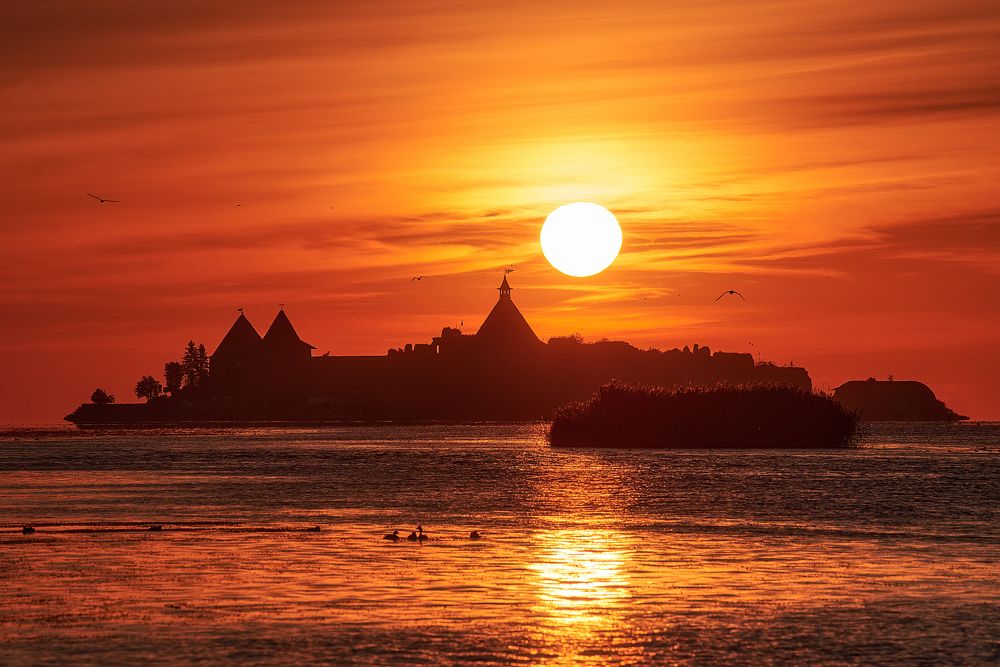 City sunsets and sunrises