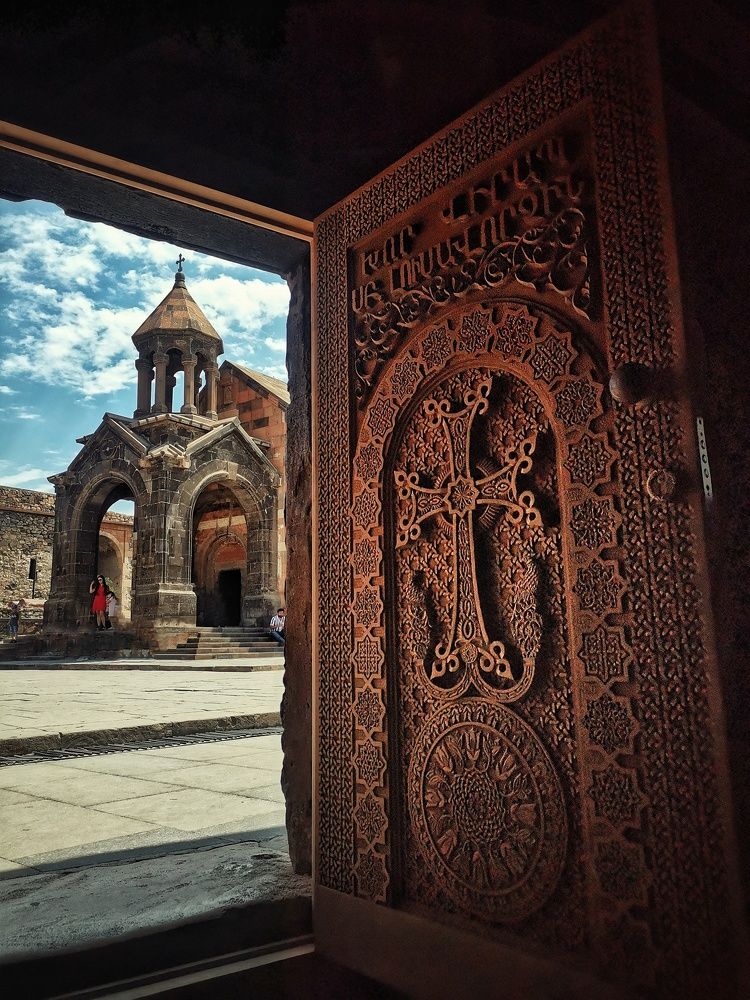 Photograph by Eliza Adamyan