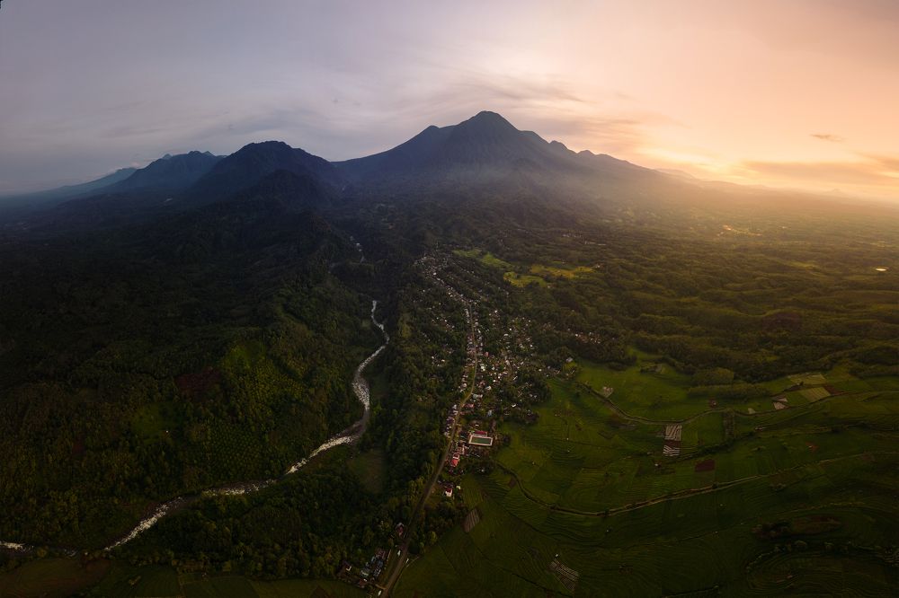 Photograph by rahmad himawan