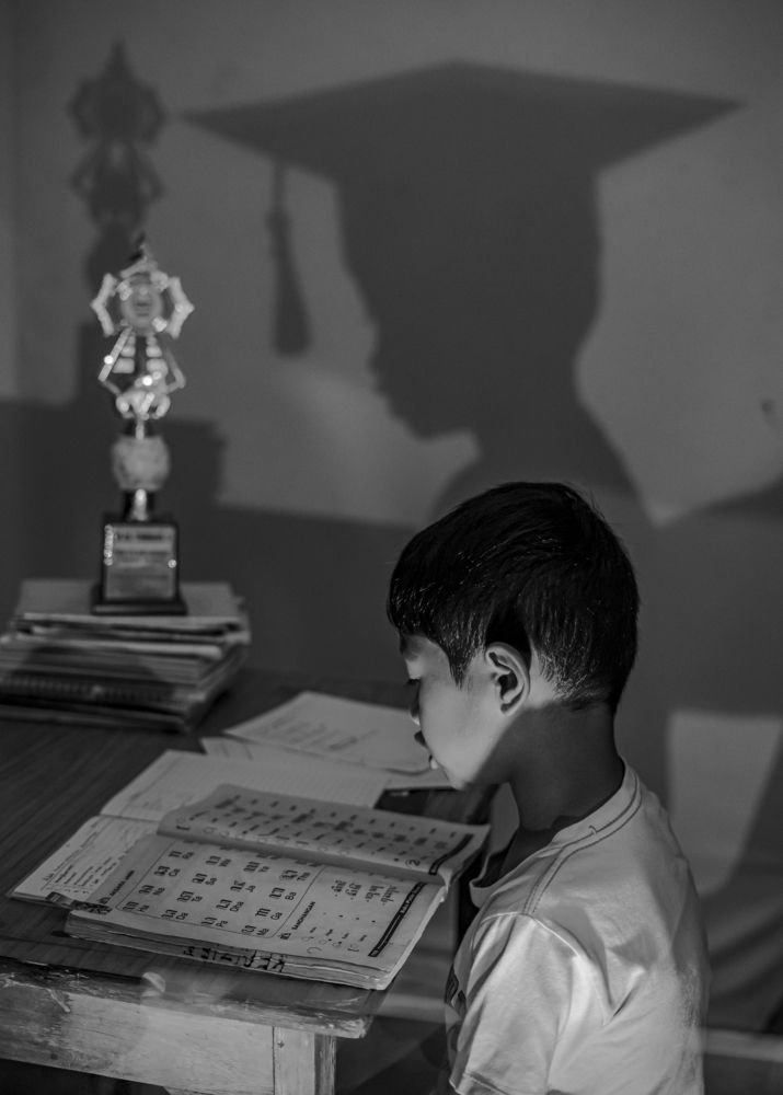 Photograph by  Apry Aje