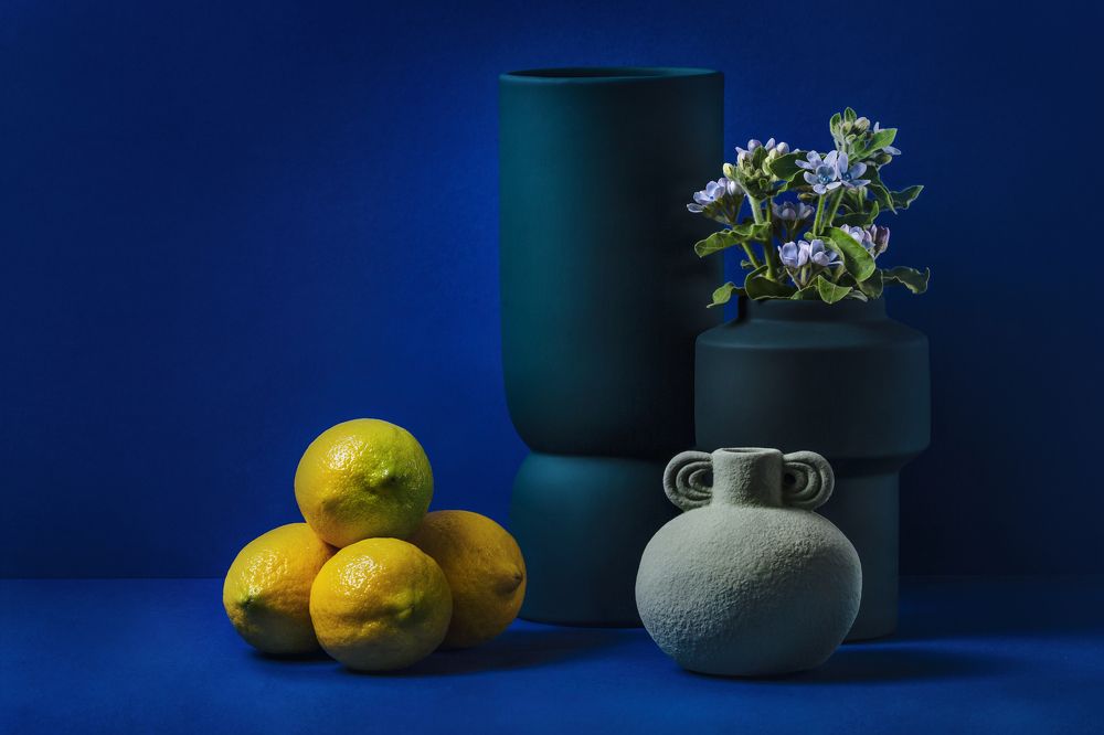 Натюрморт с лимонами