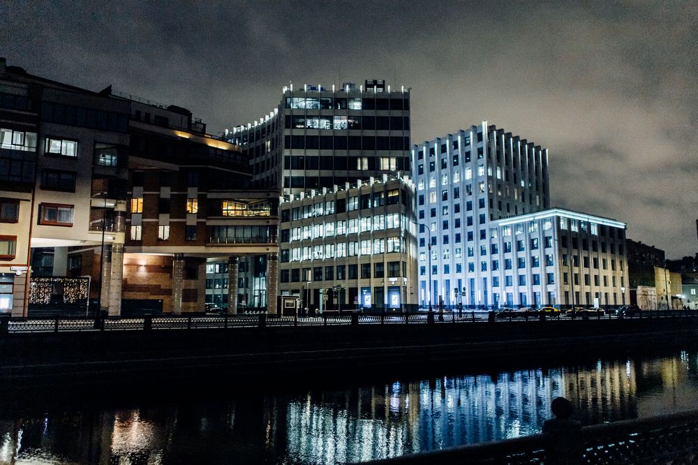 Фотография автора Евгений Величко