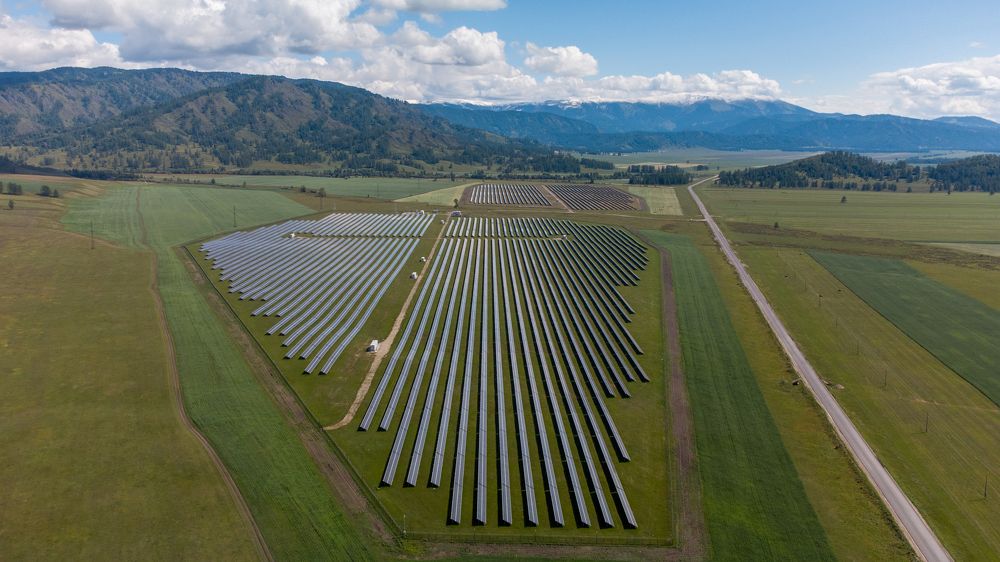 Усть-Коксинская солнечная электростанция \\ Ust-Koksinsk solar power plant