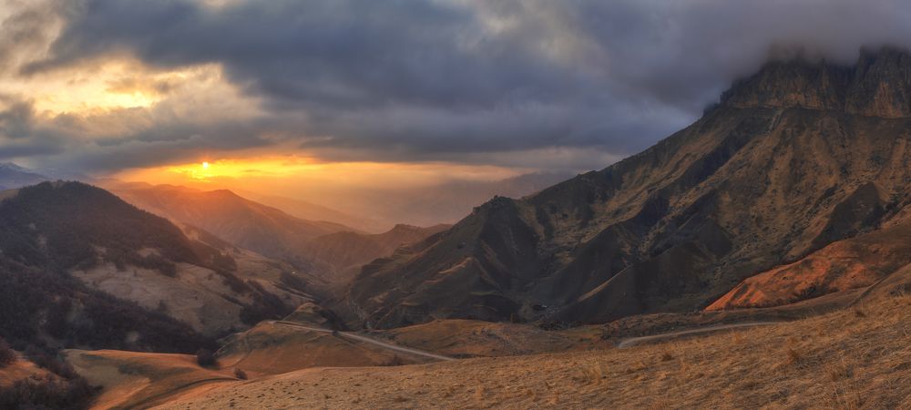 На закате дня.