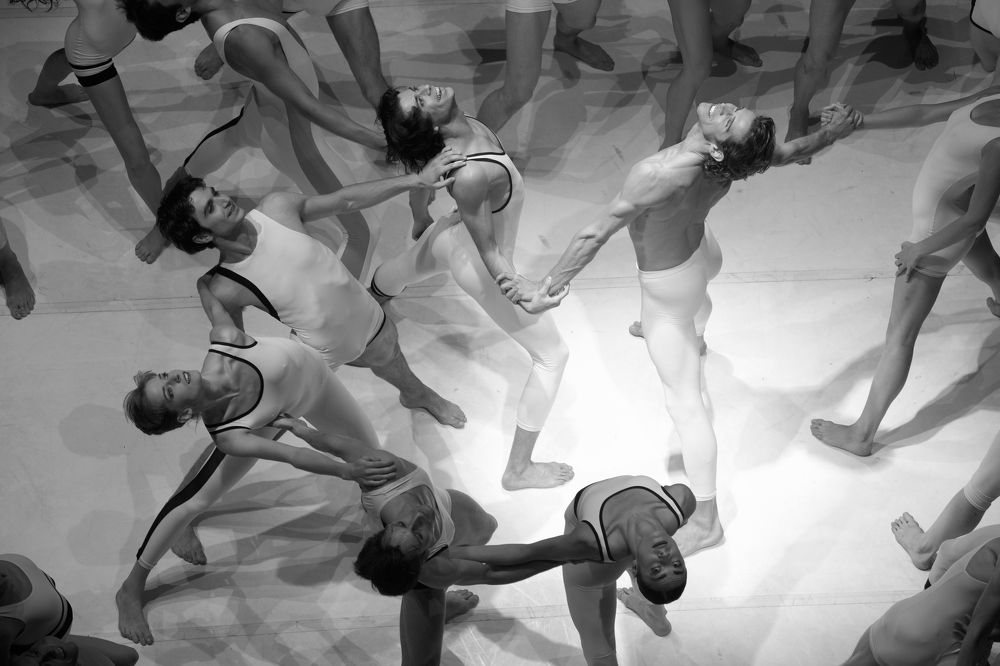 Photograph by Ilia Chkolnik