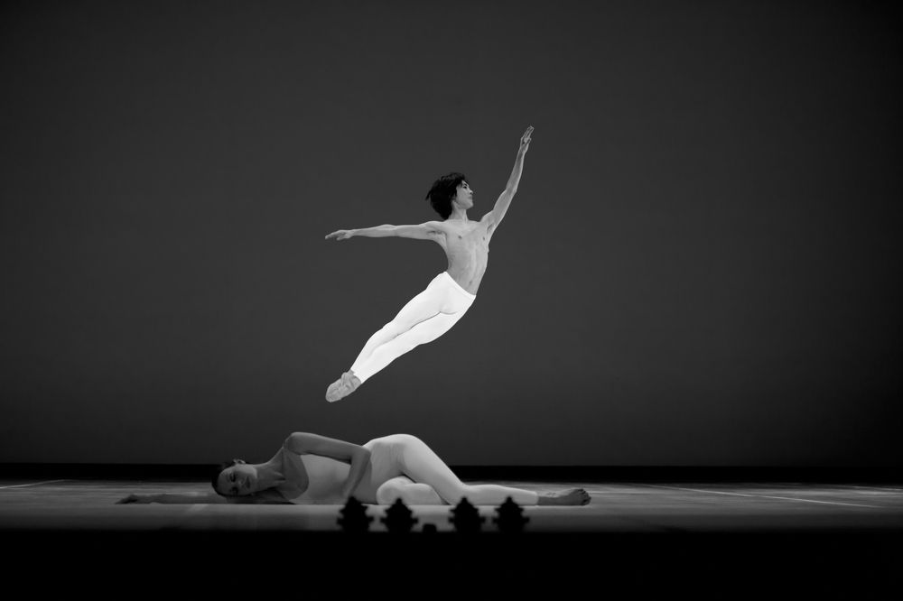 Photograph by Ilia Chkolnik