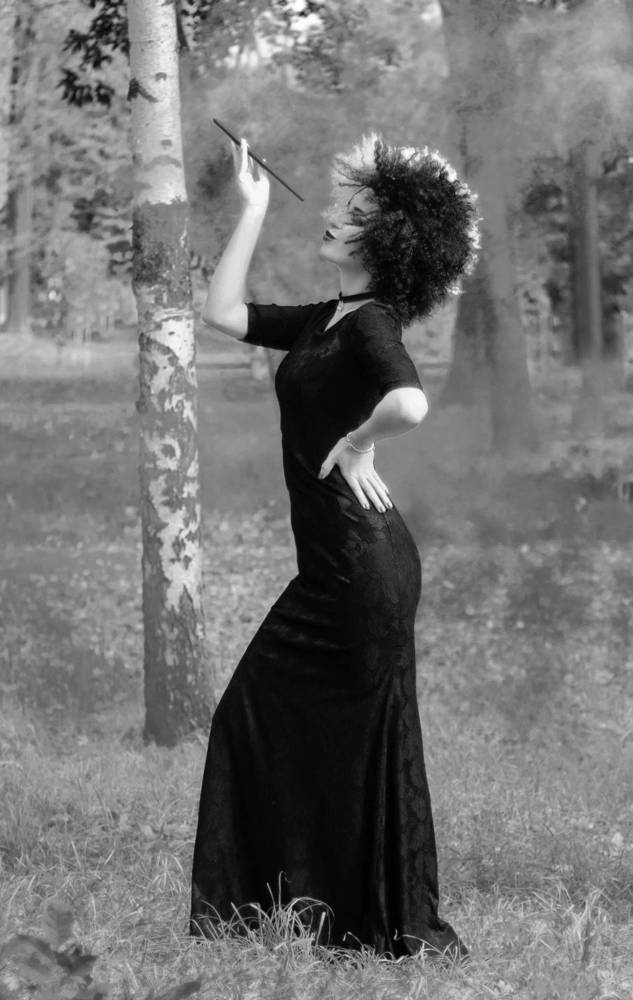 Круэлла с догом