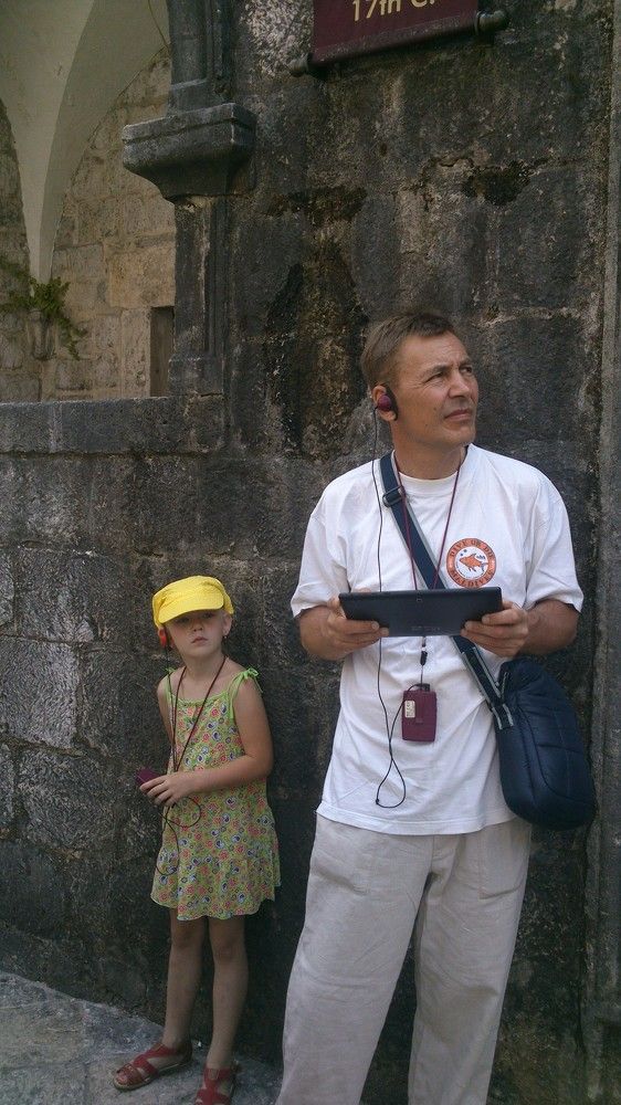 Дед и внучка