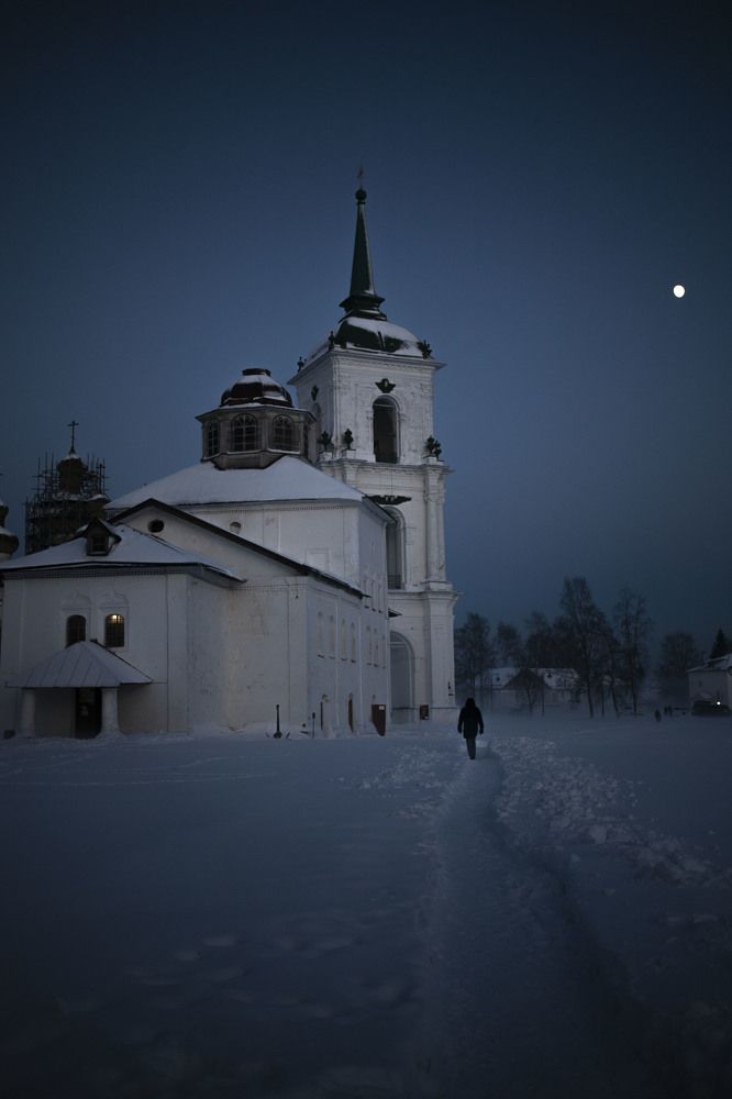 Photograph by Elena Kostochkina