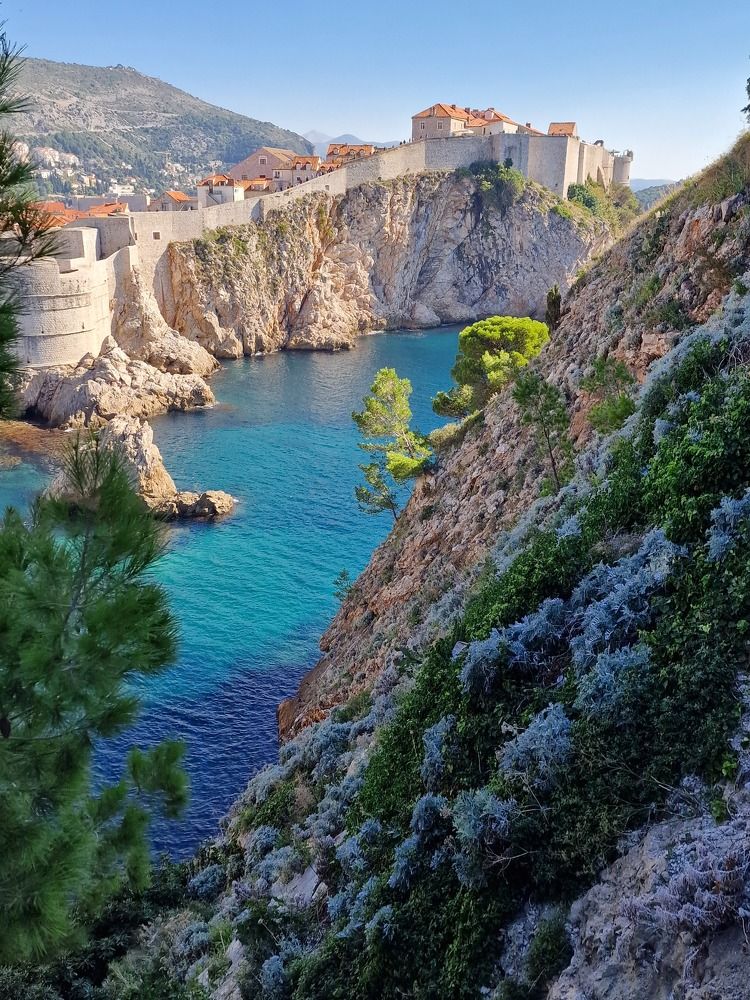 Photograph by Oleg Maloman