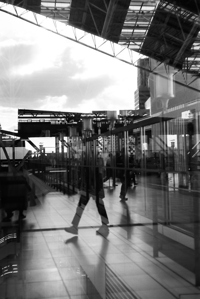 Photograph by Nishishimamto GEN