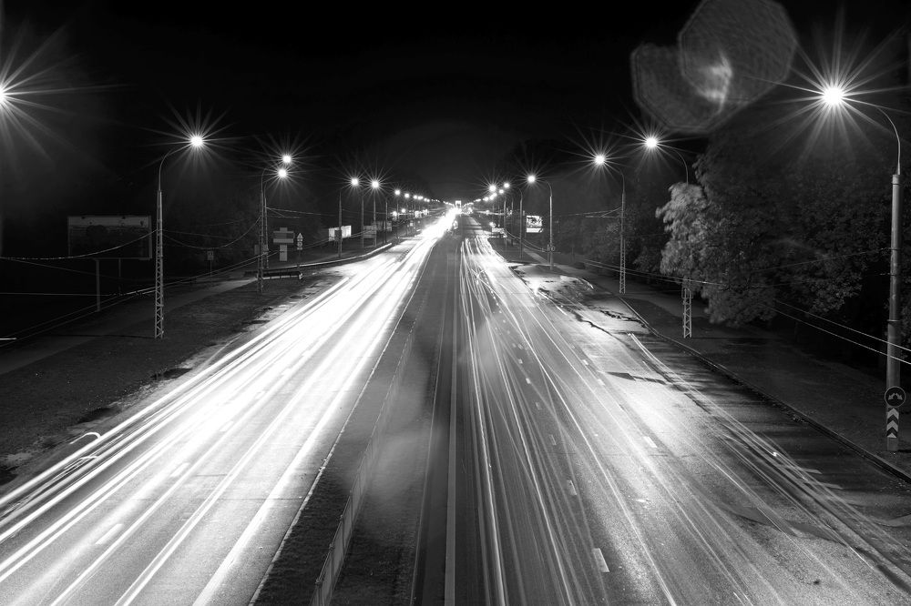 Photograph by Anton Leonchikov