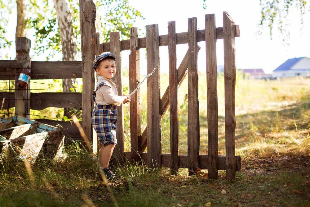 Деревенский паренек