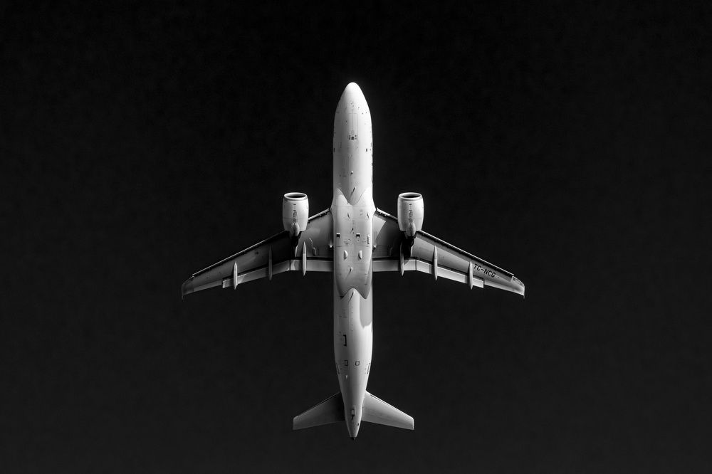 Photograph by Anton Leonchikov