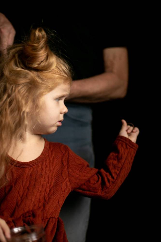 Дедушка и внучка