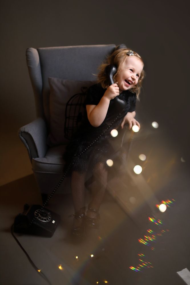 Когда телефон был привязан, мы были свободны