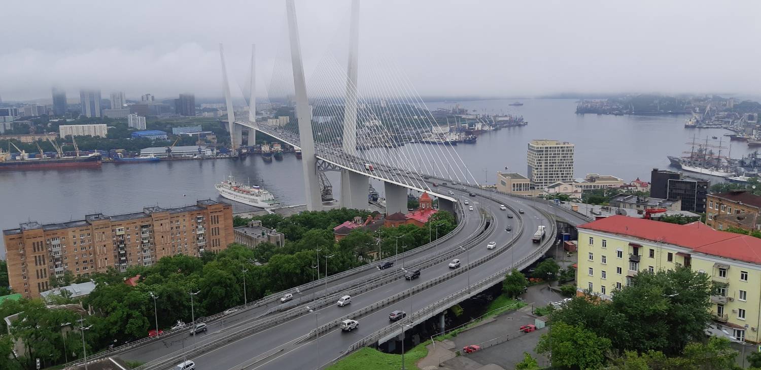 Владивосток, Золотой мост