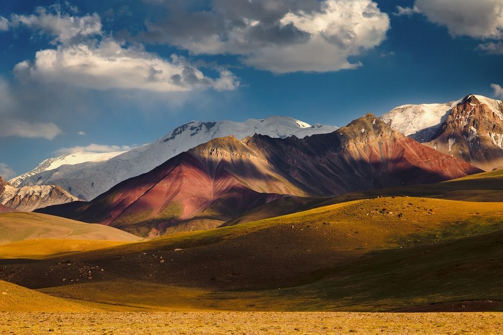 Вселенная Памир