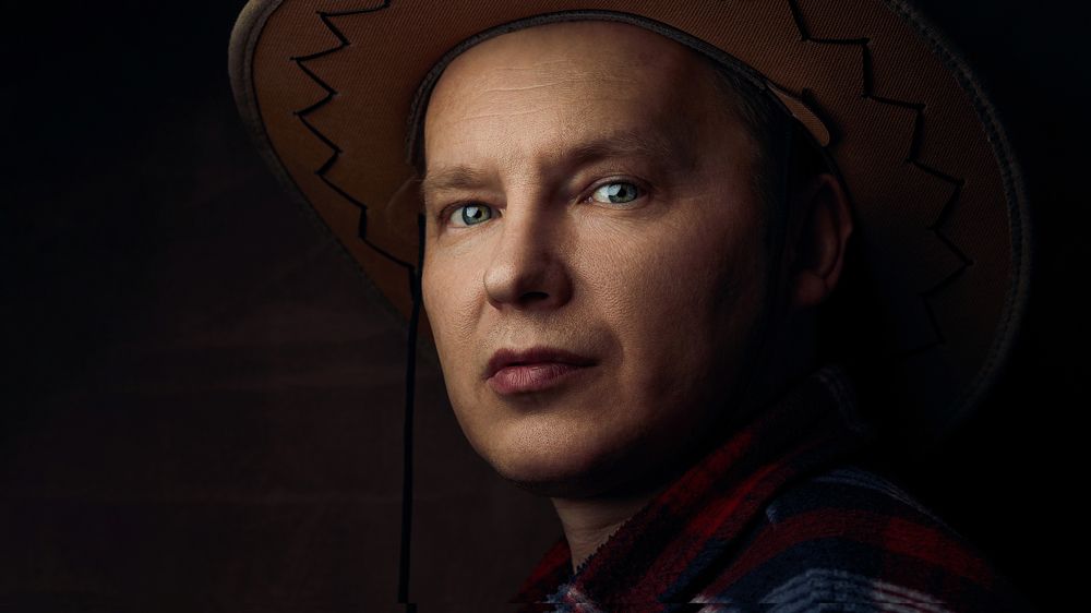 Photograph by Aleksey Maevskiy