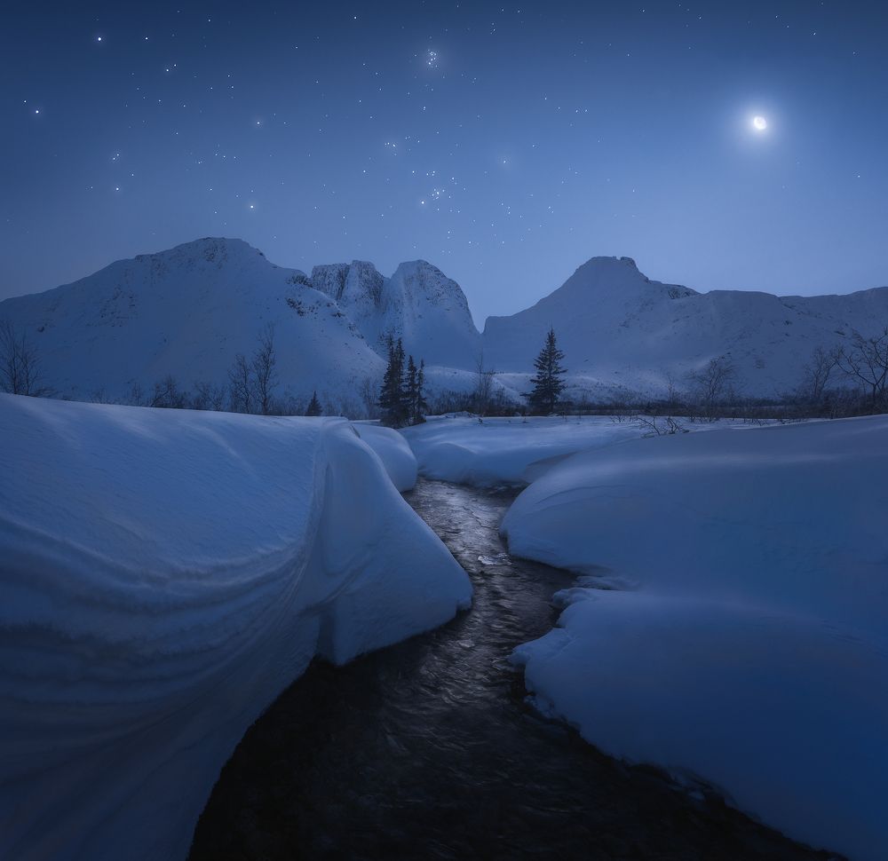 Сумерки в Хибинах