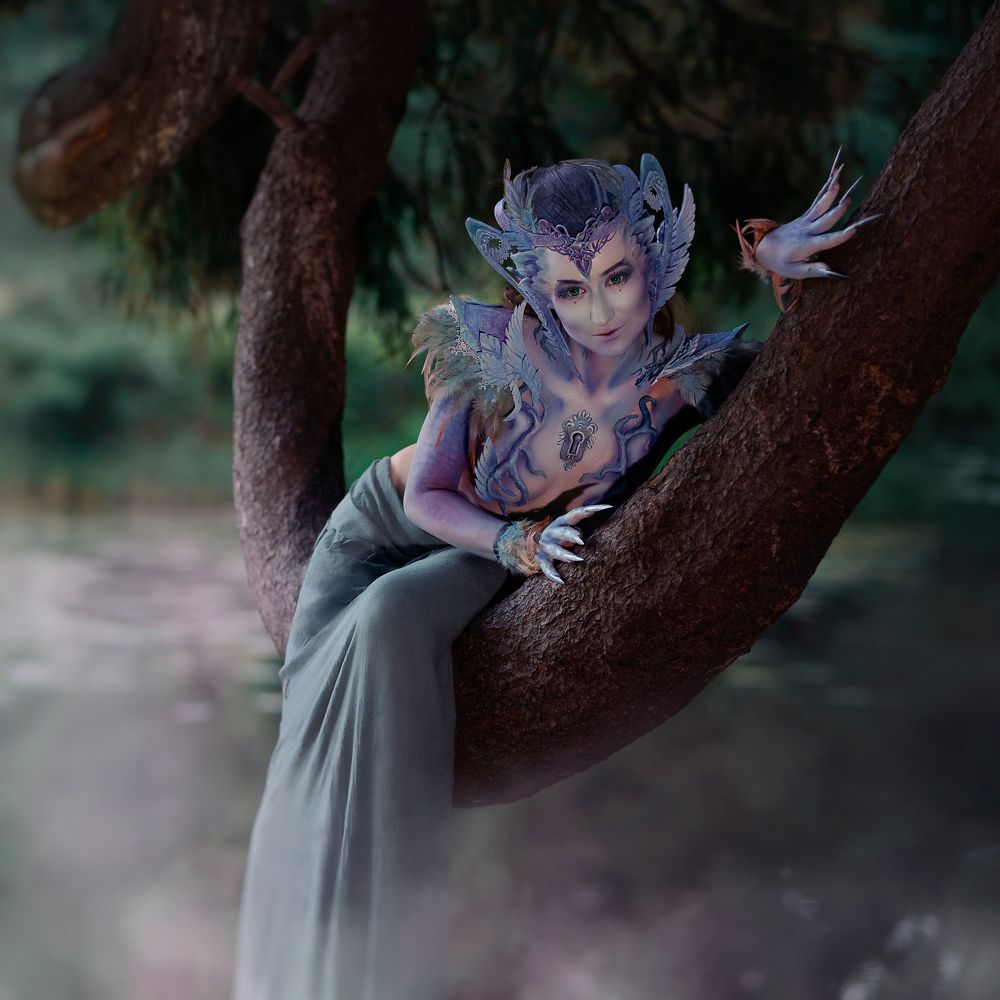 Ночная птица Гамаюн