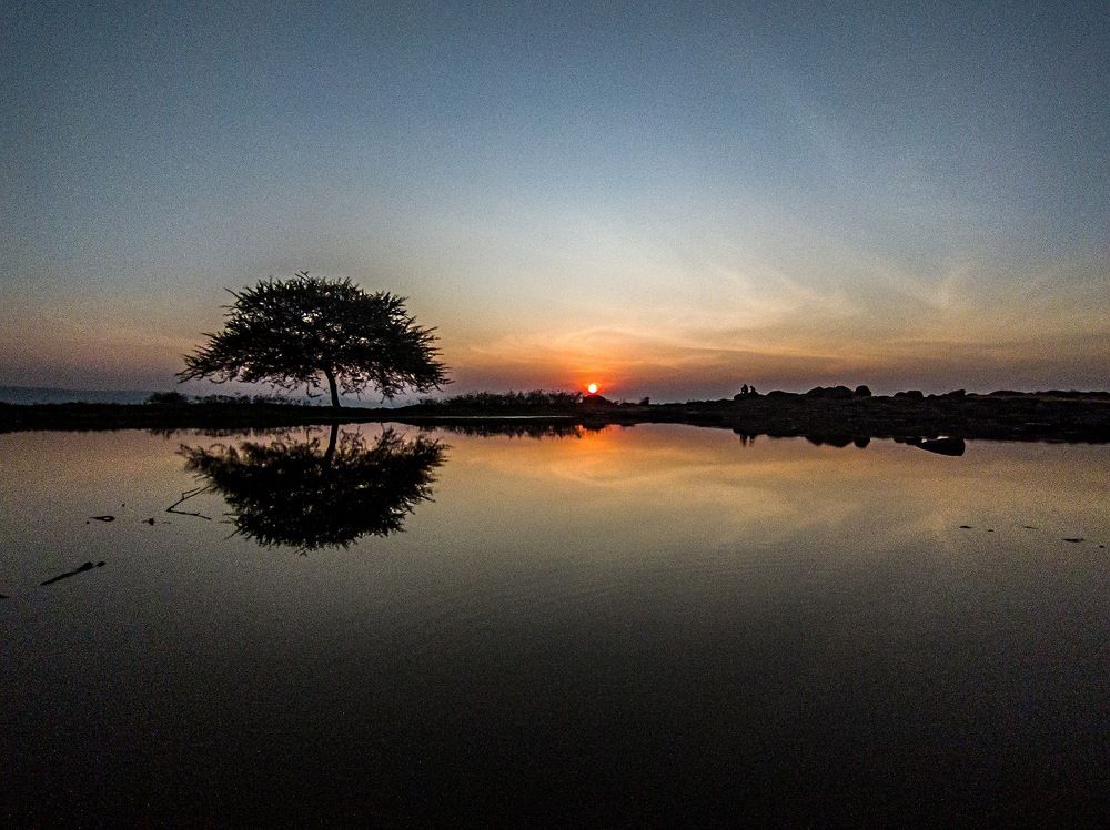 Photograph by Amit Raka
