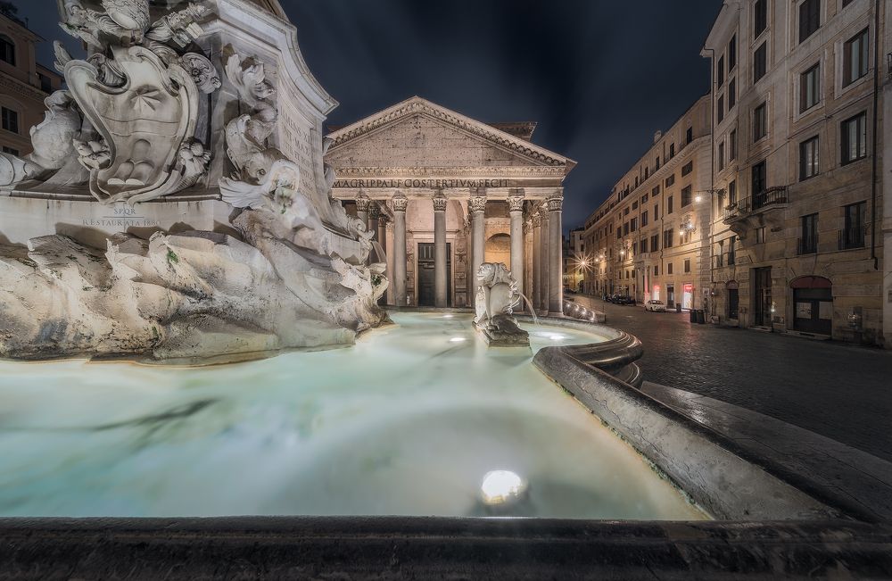 Photograph by Riccardo Caprasecca