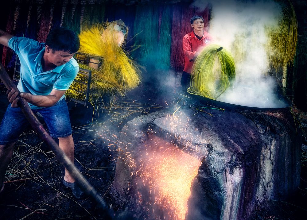 Photograph by Tuấn Nguyễn Tấn