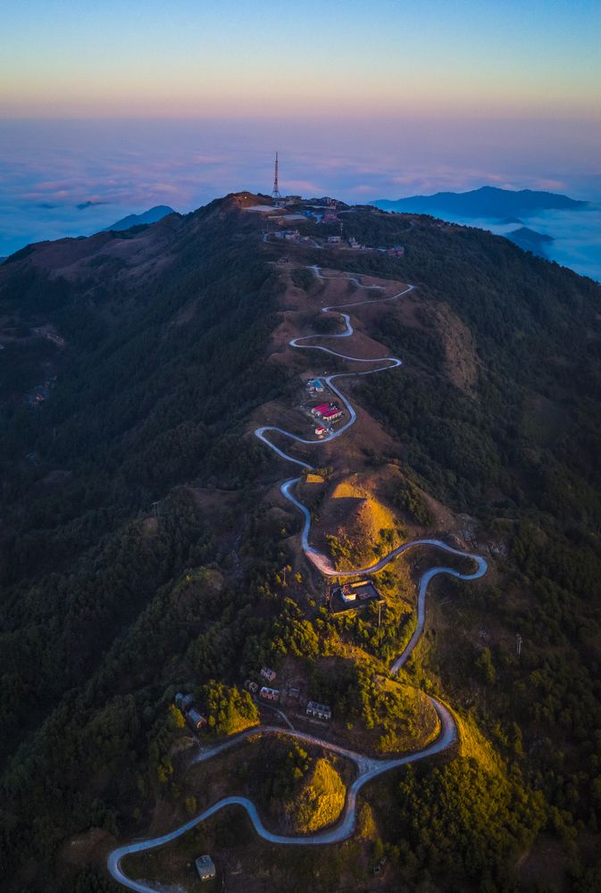 Early sunshine on Mau Son mountain