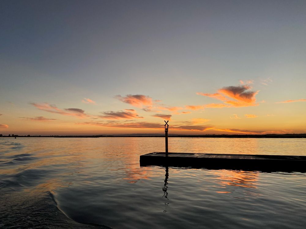 Luz de guía al puerto
