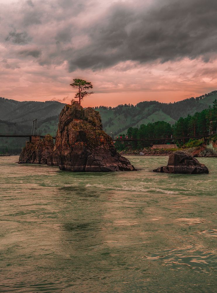 Photograph by Gunter Graiss