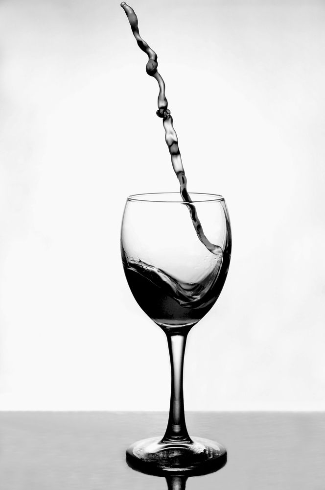 Соломинка в бокале