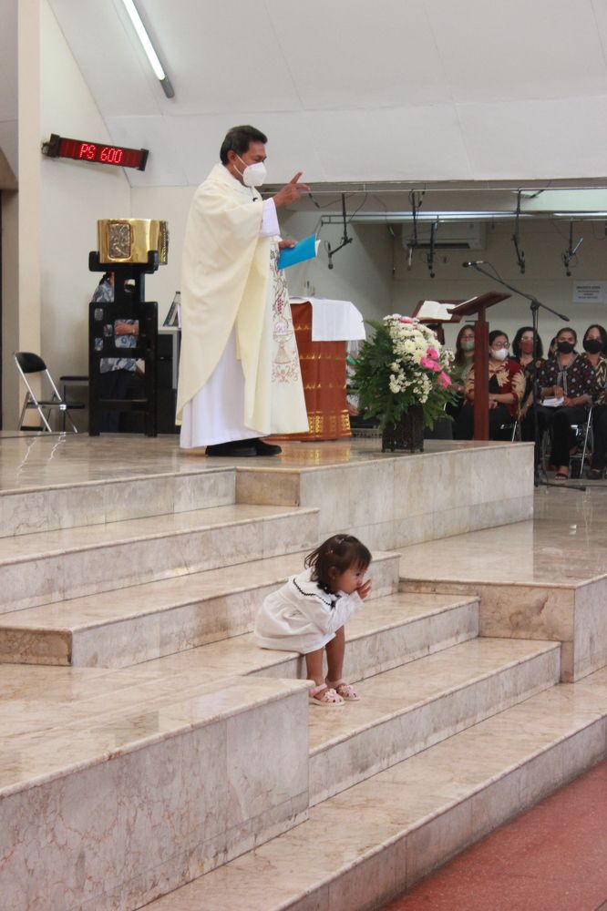 Decisive moment in mass