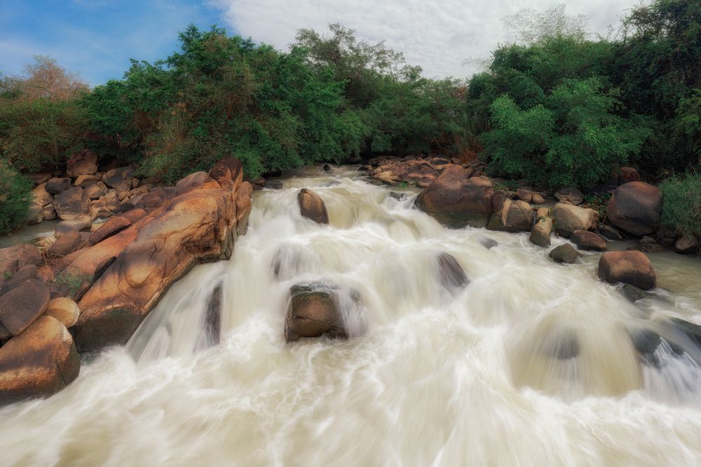 Photograph by Van Nguyen