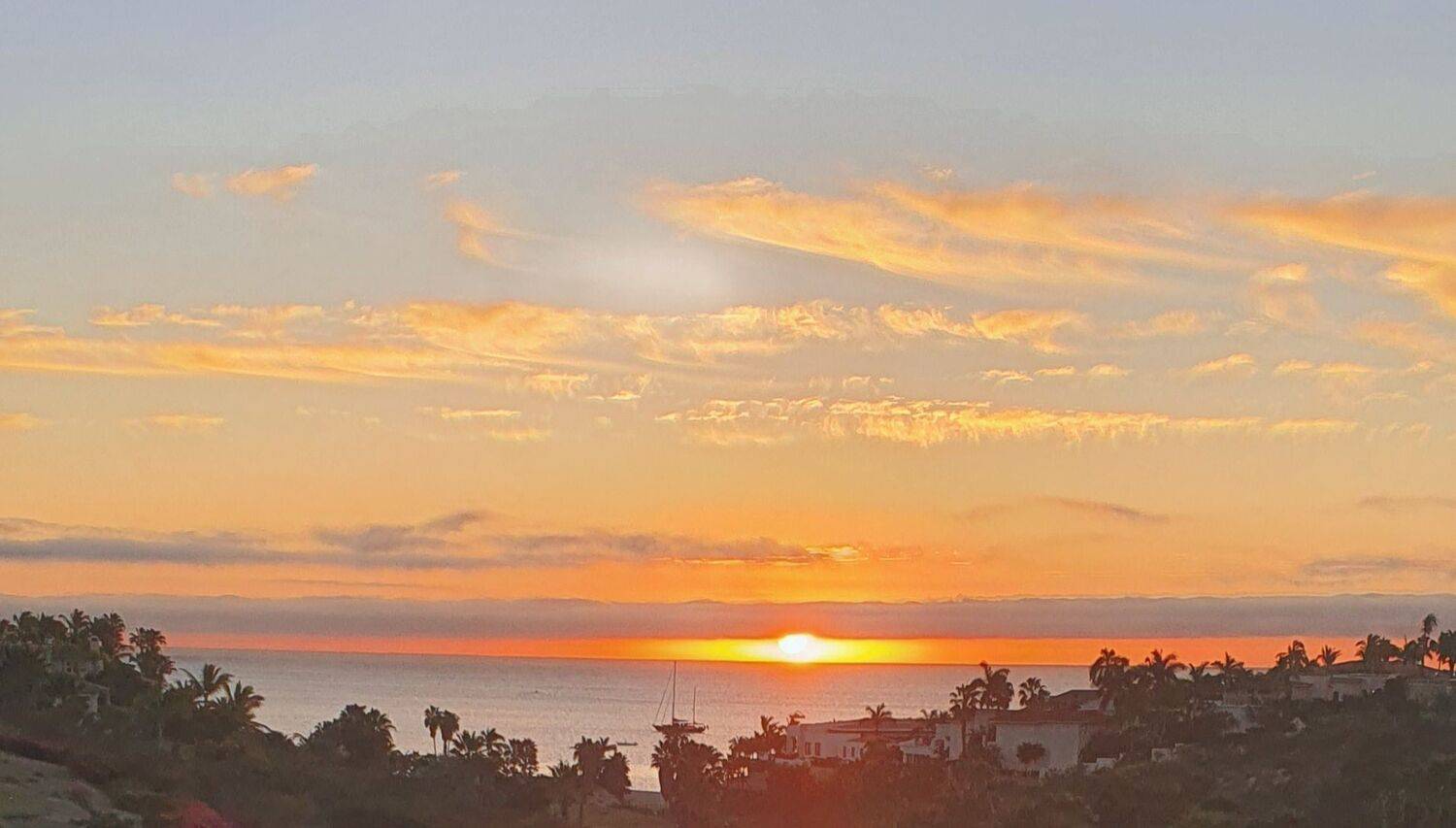 Amanecer en los cabos