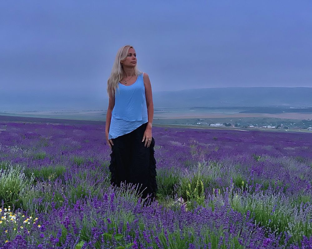 В сумеречной лаванде