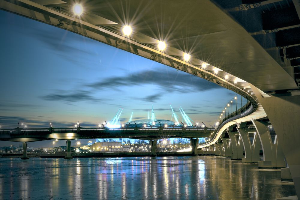 Вечер под мостом