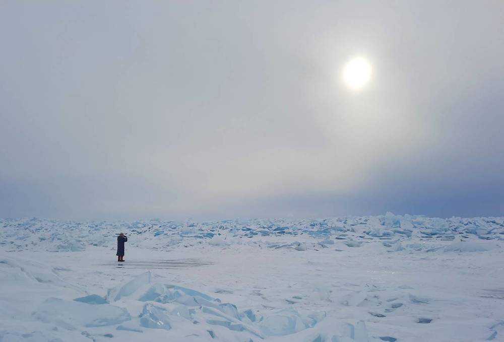 Люди  и Байкал