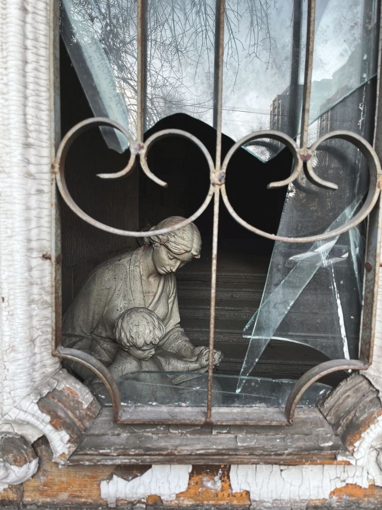 Photograph by Vera Antamanova