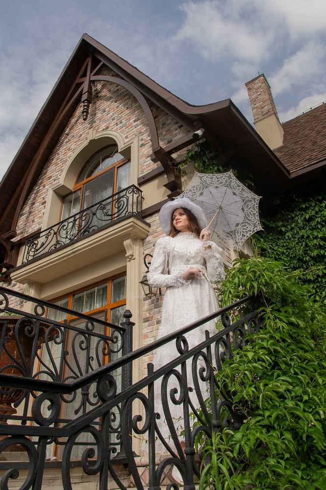 Photograph by Alexandre Dpari