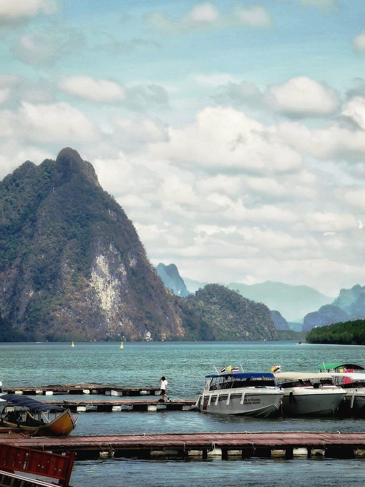 Фотография автора Виктор Максимов