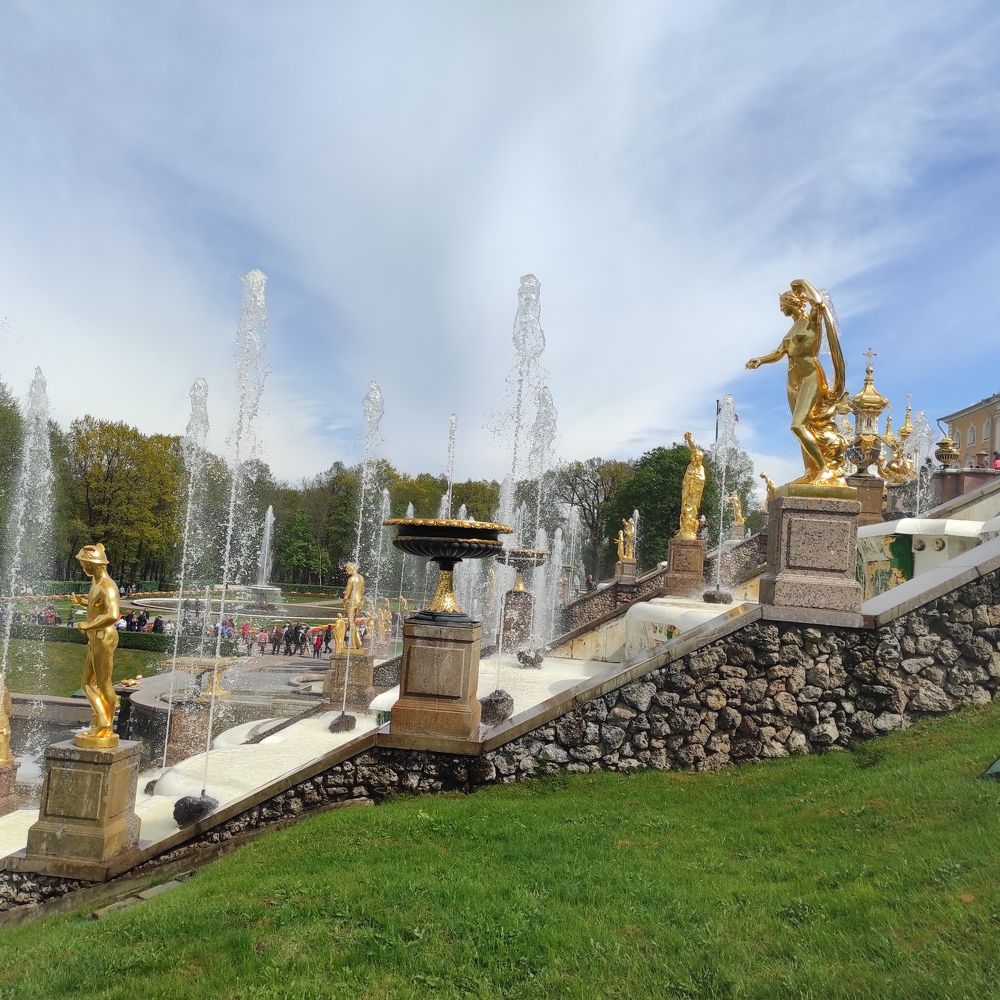 Петергофские фонтаны