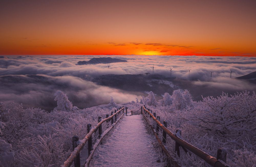 The road to the clouds