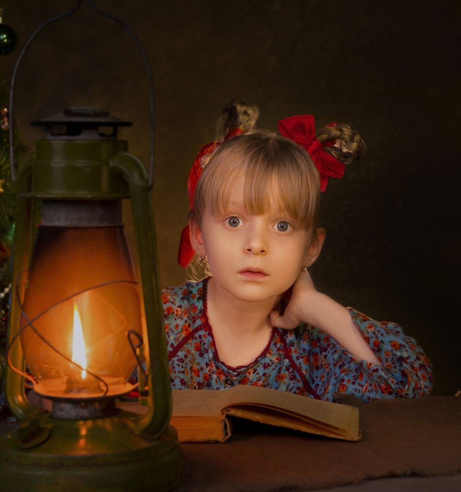 За чтением книги