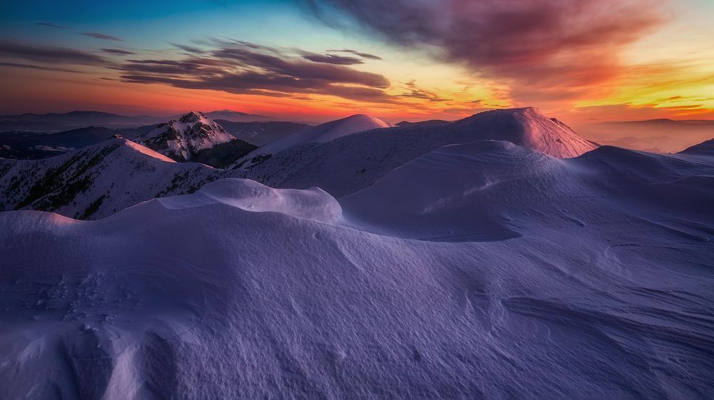 Sunrise on the ridge