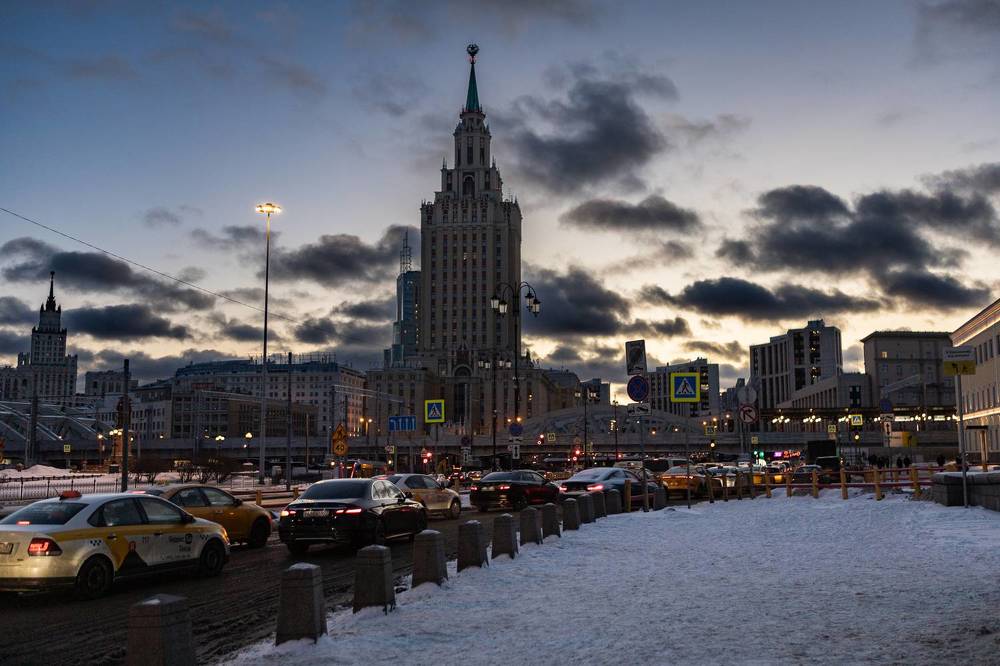 Фотография автора Евгений Величко