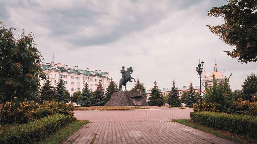 Памятник генералу Ермолову в Орле