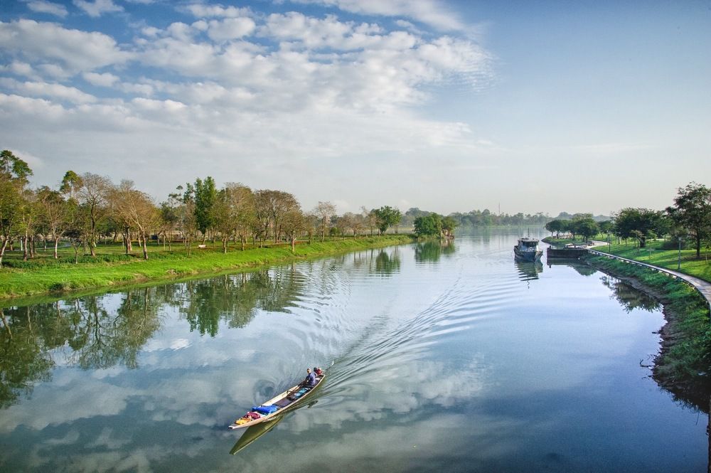 Photograph by Truong Thien Binh
