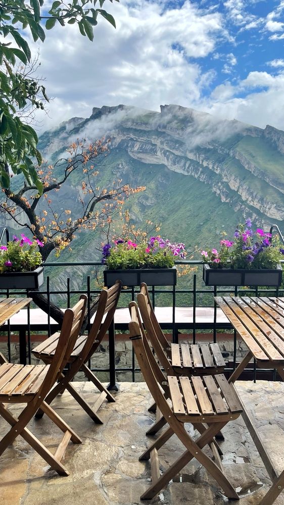 Кафе с прекрасным видом