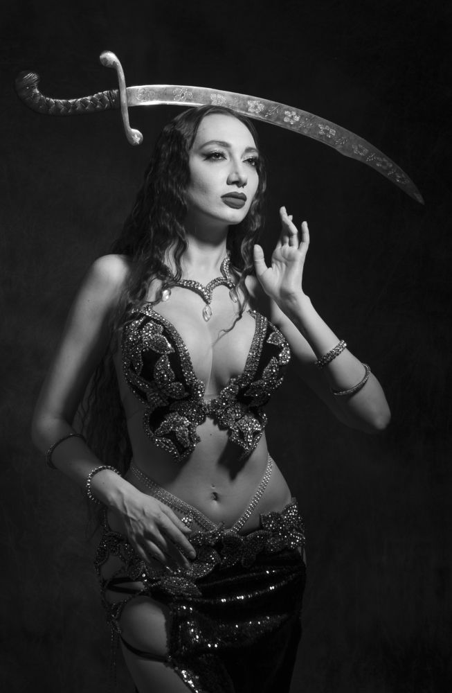 По лезвию страсти